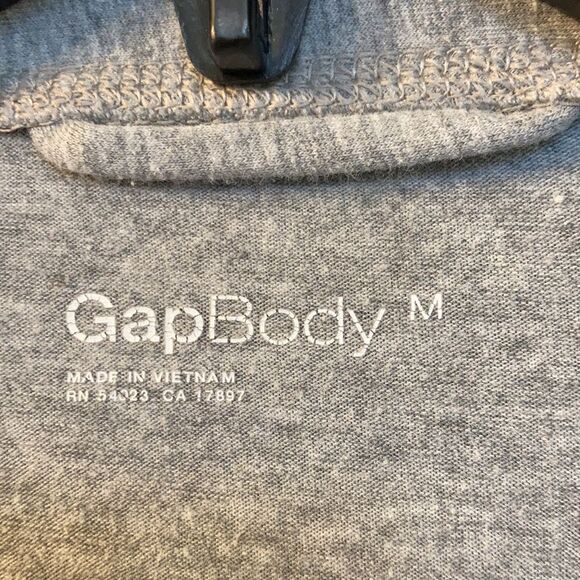 GAP body hazy grey robe - Picture 2 of 6
